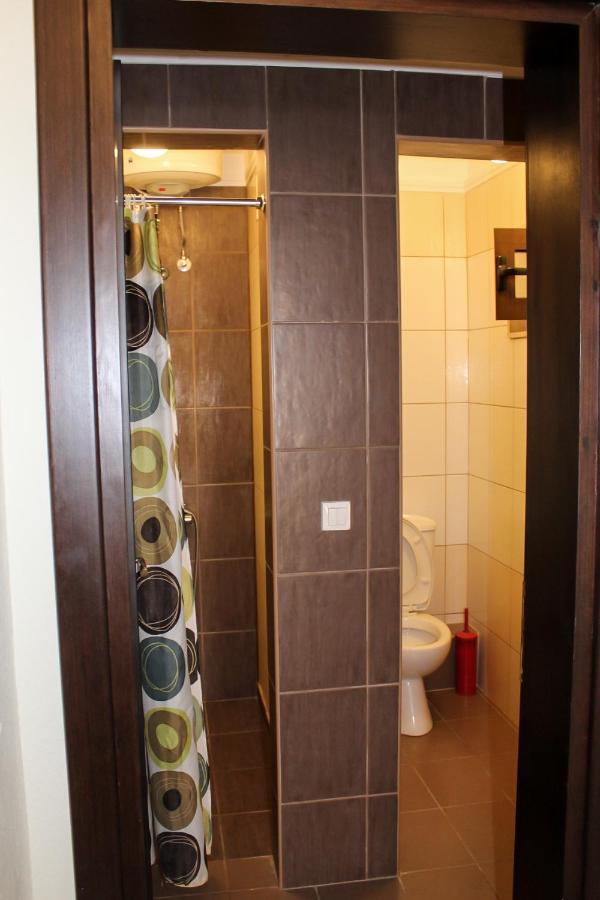 פלוגיטה Elia Beach Modern Suites מראה חיצוני תמונה